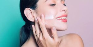 Why Face Cream Is Important for Healthy Skin
